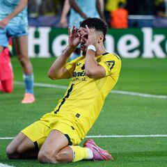 Mikautadze, el sucesor de Forlán y Rossi