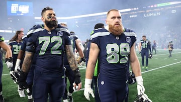 A country singer who has three Grammy nominations will be taking center stage ahead of this evening’s clash at Lumen Field.