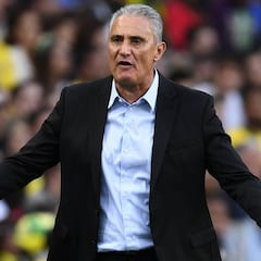 Tite se acuerda de Vinicius