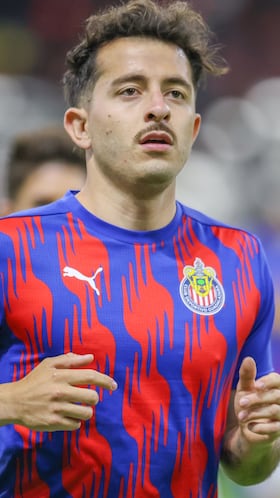 Alan Mozo of Guadalajara during the 17th round match between Atlas and Guadalajara as part of the Liga BBVA MX, Torneo Clausura 2025 at Jalisco Stadium, on April 19, 2025 in Guadalajara, Jalisco, Mexico.