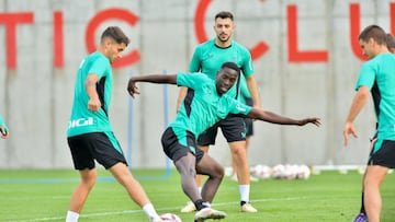 Padilla, Boiro y Jauregizar ganan galones en el Athletic