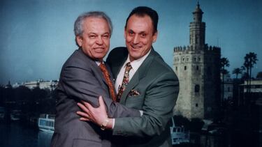 Luis Cuervas, presidente del Sevilla, y Manuel Ruiz de Lopera, su homólogo en el Betis. protagonizaron un tenso incidente en la previa de un derbi. Acudieron a un acto de una emisora radiofónica y se soltaron dardos el uno al otro y viceversa: acabaron ha