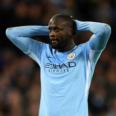 Man City: "It depends on him" - Guardiola cold on Touré return