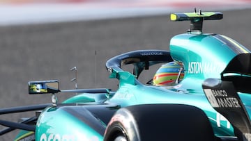 Sakhir (Bahrain), 01/03/2024.- Spanish driver Fernando Alonso of Aston Martin in action during the third practice session for the Formula One Bahrain Grand Prix, at Bahrain International Circuit in Sakhir, Bahrain, 01 March 2024. The 2024 Formula 1 Bahrain Grand Prix is held on 02 March. (F車rmula Uno, Bahrein) EFE/EPA/ALI HAIDER