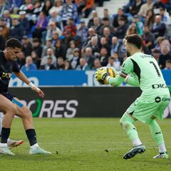 Aprobados y suspensos del Alavés: empate en un partido frenético