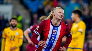 Oslo (Norway), 17/11/2024.- Erling Braut Haaland of Norway celebrates scoring the opening goal during the UEFA Nations League match between Norway and Kazakhstan at Ullevaal Stadium, Oslo, Norway, 17 November 2024. (Kazajstán, Noruega) EFE/EPA/Terje Pedersen NORWAY OUT