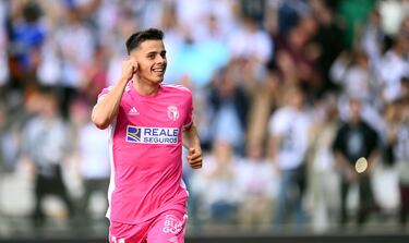 El asturiano sigue aprovechando su cesión en El Plantío. Fue el encargado de abrir el marcador en el derbi ante el Mirandés.