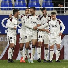 Buscando asaltar el playoff