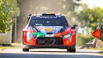 Thierry Neuville took the lead on Friday morning at Croatia Rally 2024 with a lead of 8.6 seconds after winning three of the four asphalt stages.