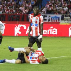 Teo sufre esguince de tobillo con distensión ligamentaria