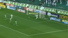 ¡Qué lujo de pase! Edu Vargas dio esta tremenda asistencia