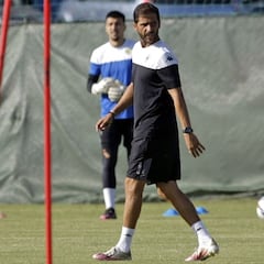 Mora: "Sería de perdedores y mediocres poner la excusa de Abde"