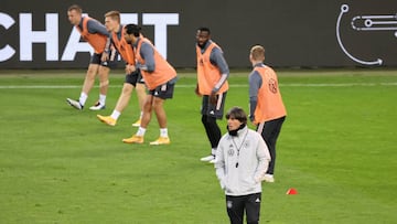 Soccer Football - UEFA Nations League - Germany Training - RheinEnergieStadion, Cologne, Germany - October 12, 2020   Germany coach Joachim Low during training   REUTERS/Wolfgang Rattay