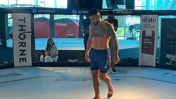 Ilia Topuria durante uno de sus entrenamientos en Las Vegas.