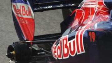 <b>A TRES RUEDAS. </b>Así se esfumaron las ilusiones de Alguersuari.