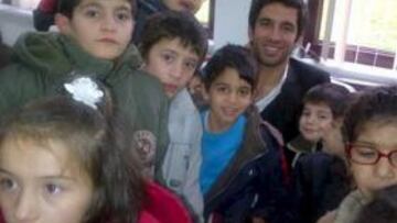 <b>SOLIDARIO. </b>Arda, en un orfanato de Estambul.