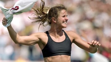 Brandi Chastain, jugadora de Estados Unidos.