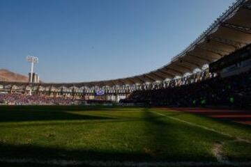 Estadio Regional Calvo y Bascu&ntilde;&aacute;n | Antofagasta: El recinto existe de 1964 y cuenta la historia que se qued&oacute; a las puertas de ser sede del Mundial de 1962. En el marco del programa Chilestadios, el 2013 fue remodelado, quedando con una capacidad para 21.178 espectadores.