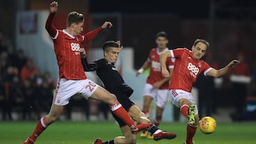 El Forest cay&oacute; ante el Aston Villa en el debut de Karanka.