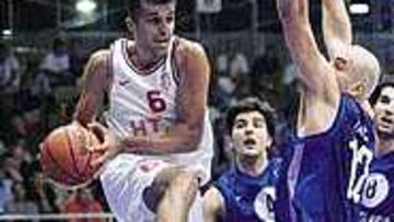 JUGONES. Sesar entra a canasta contra Yugoslavia.