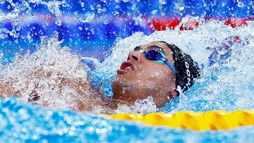 Swimming - World Aquatics Championships - Aspire Dome, Doha, Qatar - February 13, 2024 Spain's Hugo Gonzalez in action during the men's 100m backstroke final REUTERS/Clodagh Kilcoyne