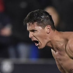 Carrillo, gol 100 del Lega en 1ª con cuatro grapas en la cabeza