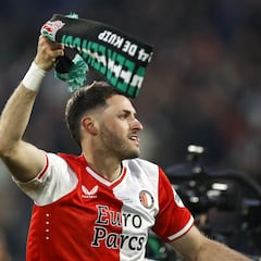 Santiago Giménez: “Mi segunda temporada es mejor que la primera”