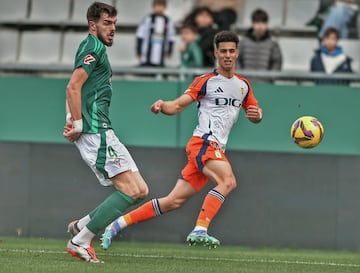 El extremo oviedista es el verdadero lder ofensivo del equipo, con permiso de Alemao. Otra jornada ms ve puerta, aunque en esta ocasin no sirvi para ganar.