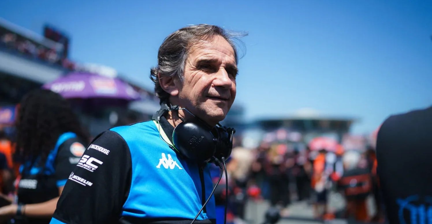 Davide Brivio junto a Trackhouse