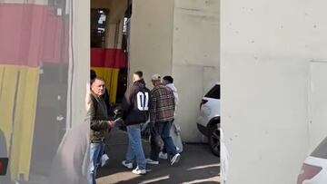 Juega en Argentina, pero llegó al Santa Laura para apoyar a Colo Colo en el clásico con la UC