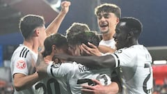 Contra todo y con trabajo