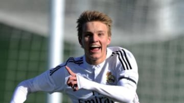 19. Martin Ødegaard (Noruega). Varios equipos se lo pelearon pero finalmente el volante fichó por Real Madrid, equipo con el que ya debutó. 