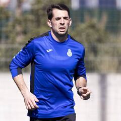 Víctor Sánchez entra al grupo tras dos meses lesionado