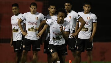 Perú va por el batacazo