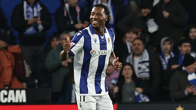 Brais saca del apuro a la Real