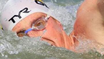 El alemán Thomas Lurz logró el primer oro de los Europeos de Natación al ganar la prueba de los 10 kilómetros en aguas abiertas.