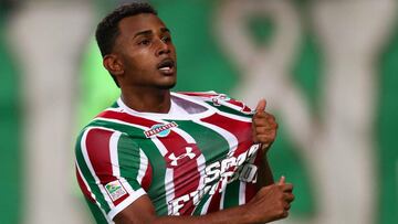 PSG target Wendel completes Sporting Lisbon switch