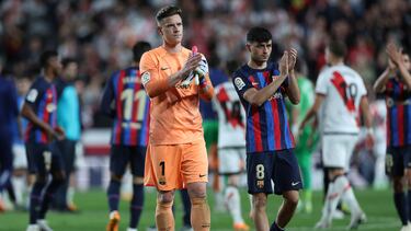 Los jugadores del Barça, después del partido ante el Rayo.