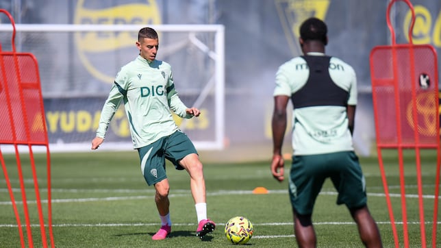 Y Sergio Arribas debutó con el Cádiz