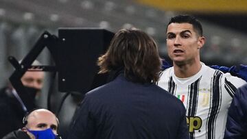 Cristiano se enfada por el cambio y Pirlo le manda un mensaje