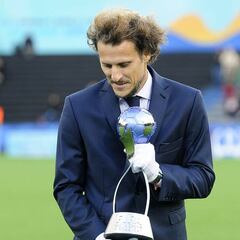 Diego Forlán: Tuve oportunidad de venir al América o Cruz Azul