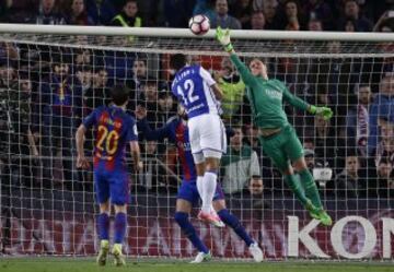 FC Barcelona's goalkeeper Marc-Andre ter Stegen