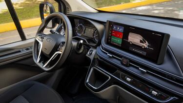 Chevrolet Express Max EV 2026: Análisis y precios de la van eléctrica 