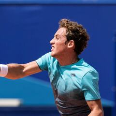 Carballés y Munar ganan en sus duelos españoles de Gstaad