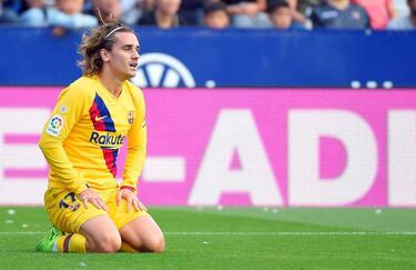 Luis Suárez: Barça sweat on striker's latest injury setback