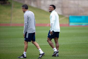 Luis Enrique y Adama Traoré. 


