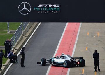 Mercedes busca su quinto título seguido con el W09