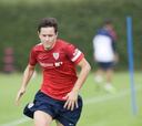El Athletic reacciona en positivo con Ander Herrera y le apoya