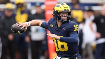 Quarterback Davis Warren has been benched for the Michigan Wolverines’ Big Ten clash with the USC Trojans.