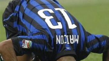 Maicon, baja por una lesión en su pierna izquierda